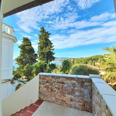 Villa-Chateau Les Terrasses - Tamaris, Plage Des Sablettes, Mer Au Bas De La Propriete La Seyne-sur-Mer Dış mekan fotoğraf